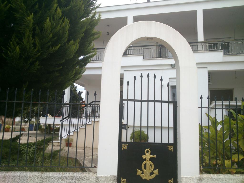 Kalaitzis Apartments Kalyves Polygyrou المظهر الخارجي الصورة