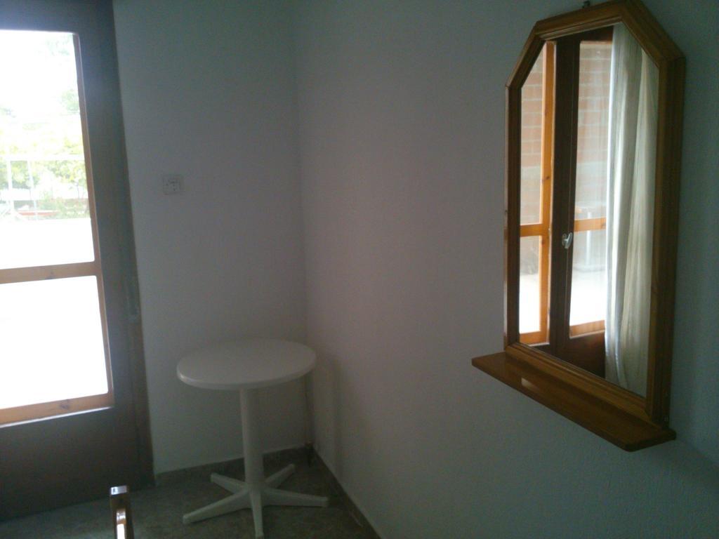 Kalaitzis Apartments Kalyves Polygyrou المظهر الخارجي الصورة